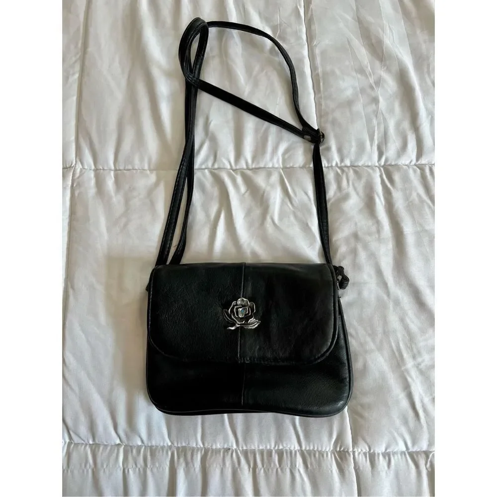 Cute boho black purse with flower detail with blue stone